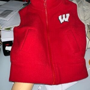 University of Wisconsin vest/kids